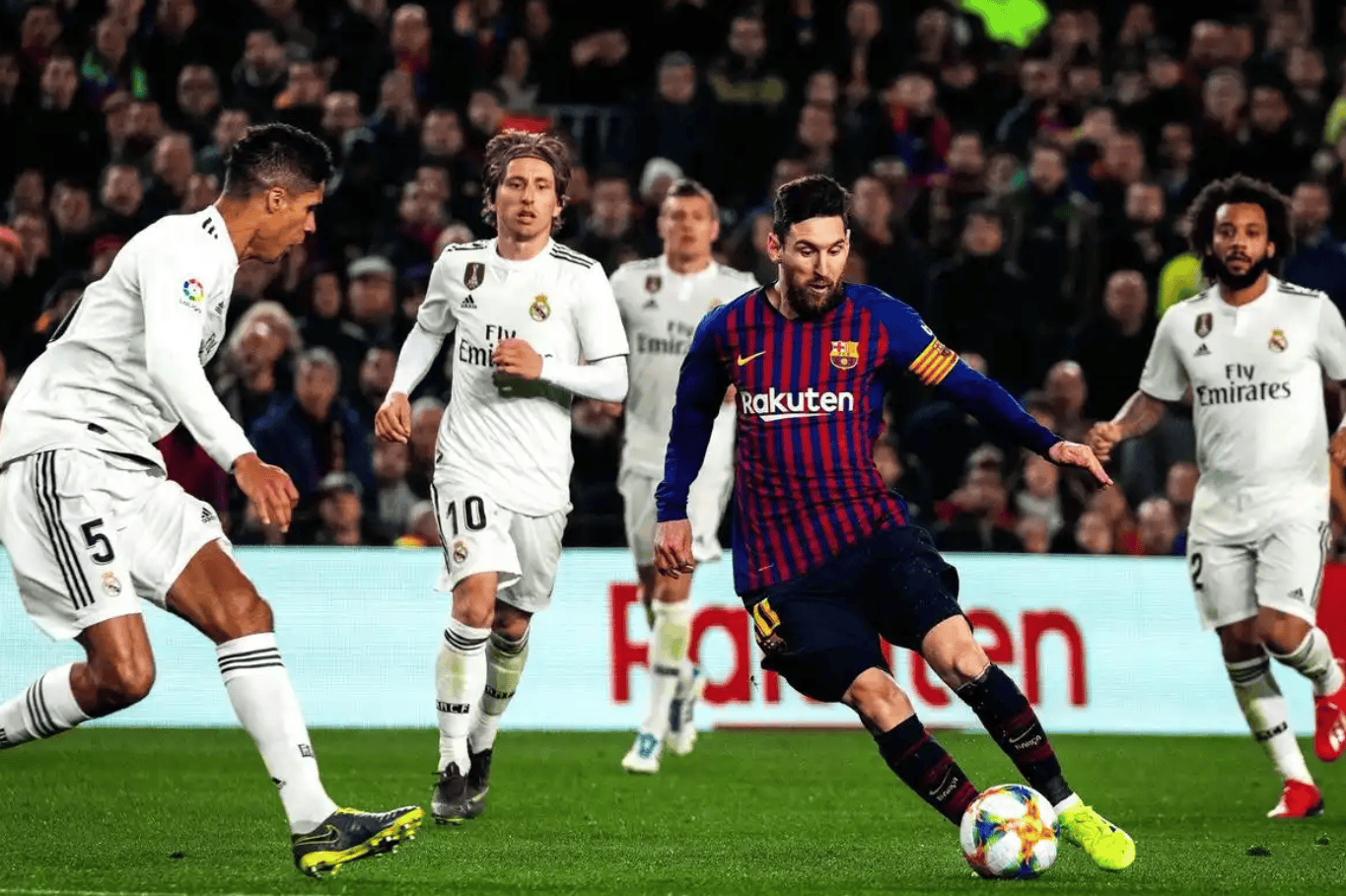 南宫体育-德布劳内爆冷击败皇家马德里，比分优势明显引爆全场！的简单介绍